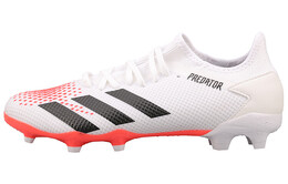 Adidas: Белые кеды  Predator