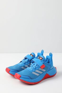 Adidas: Яркие кроссовки 