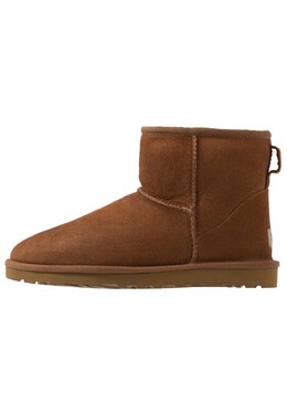 UGG: Коричневые угги  Classic Mini