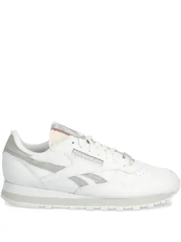Reebok: Белые кроссовки 