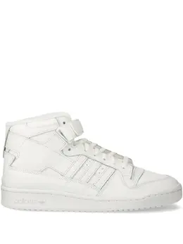 adidas: Белые кроссовки  Forum