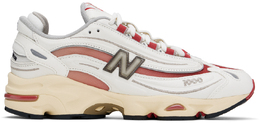 New Balance: Красные кроссовки 