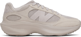 New Balance: Серые кроссовки 