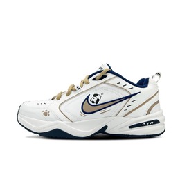 Nike: Коричневые кроссовки  Air Monarch