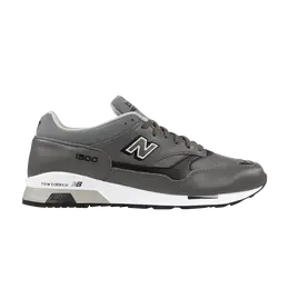 New Balance: Серые кроссовки  1500