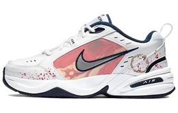 Nike: Белые кроссовки  Air Monarch