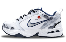 Nike: Белые кроссовки  Air Monarch