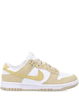 Nike: Светлые кроссовки  Dunk Low