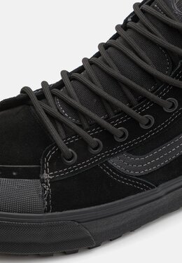Vans: Чёрные кроссовки  Sk8-Hi