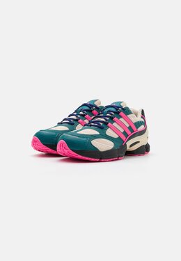 Adidas Originals: Бежевые кроссовки 
