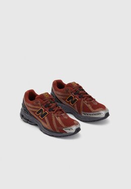 New Balance: Кроссовки 