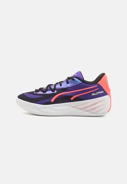 PUMA: Фиолетовые кроссовки 