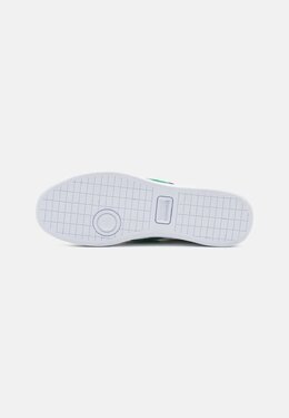Lacoste: Белые кроссовки 