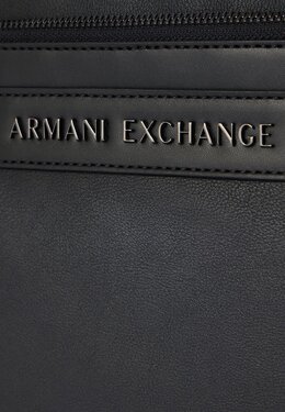 Armani Exchange: Чёрная сумка 