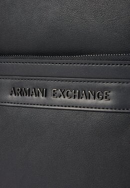 Armani Exchange: Чёрный рюкзак 