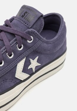 Converse: Фиолетовые кроссовки 