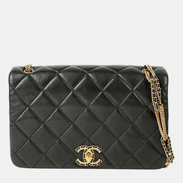 Chanel: Чёрная сумка 