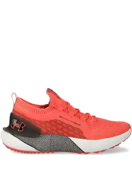Under Armour: Розовые кроссовки  HOVR Phantom 3