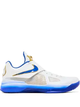 Nike: Белые кроссовки  Zoom KD 4