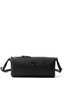 Prada: Чёрная сумка 
