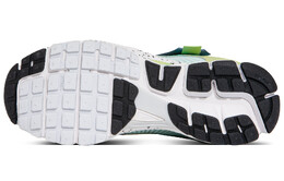 Nike: Серые кроссовки  Air Zoom
