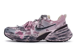 Nike: Серые кроссовки 