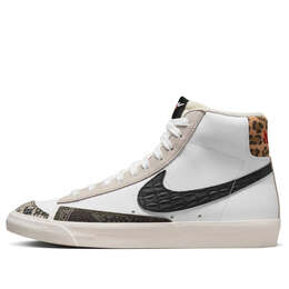 Nike: Белые кроссовки  Blazer Mid