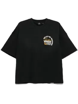 Represent: Чёрная футболка 