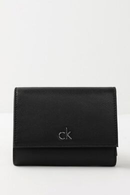 Calvin Klein: Чёрный кошелёк 