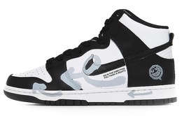 Nike: Белые кроссовки  Dunk
