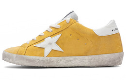 Golden Goose: Жёлтые кроссовки  Super Star