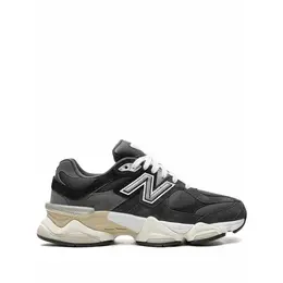 New Balance: Чёрные кроссовки  9060