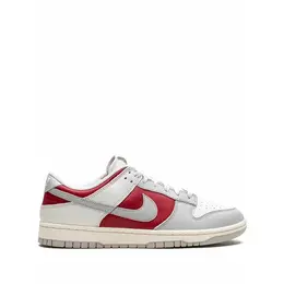 NIKE: Серые кроссовки  Dunk Low