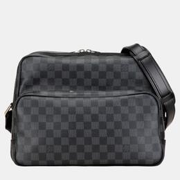 Louis Vuitton: Чёрная сумка 