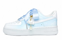 Nike: Белые кроссовки  Air Force 1