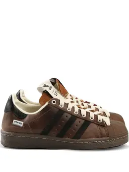 adidas: Коричневые кроссовки  Superstar