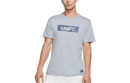 Nike: Серая футболка 