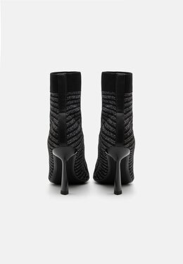 Karl Lagerfeld: Серебристые ботинки 