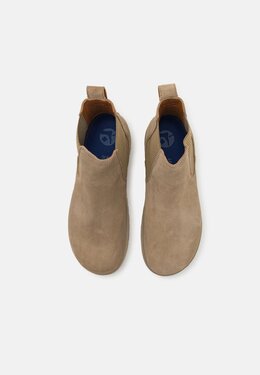 Birkenstock: Коричневые ботинки 