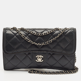 Chanel: Чёрная сумка 