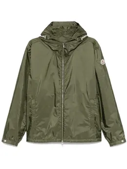 Moncler: Зелёная куртка 