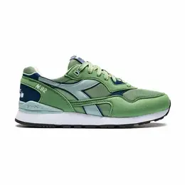 Diadora: Зелёные кроссовки 