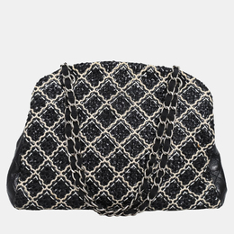 Chanel: Чёрная сумка 