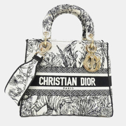 Dior: Чёрная сумка 