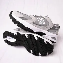 New Balance: Многоцветные кроссовки  530