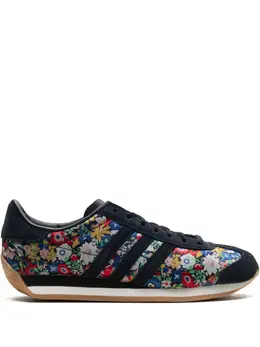 adidas: Голубые кроссовки 