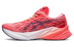 Asics: Кроссовки  Novablast