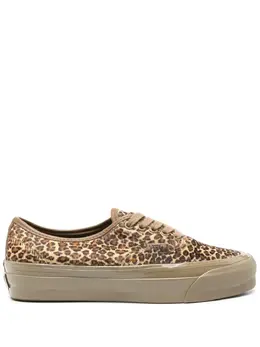 Vans: Коричневые кроссовки 