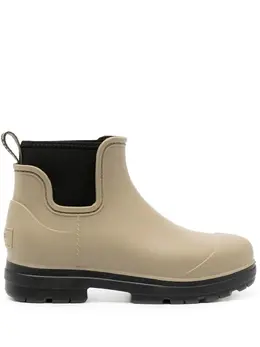 UGG: Бежевые ботинки 