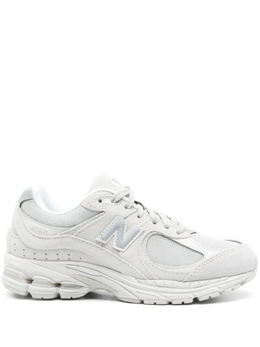 New Balance: Серые кроссовки  2002R
